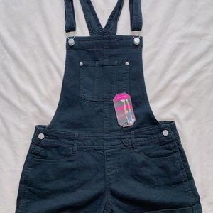 NWT black overall shorts